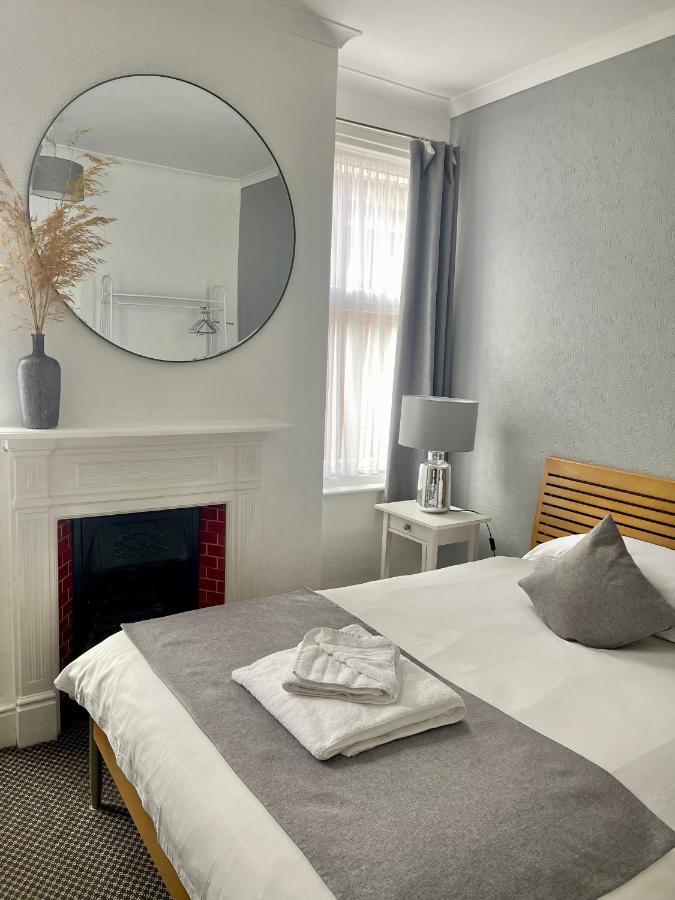 Aragon House Hotel Peterborough Kültér fotó